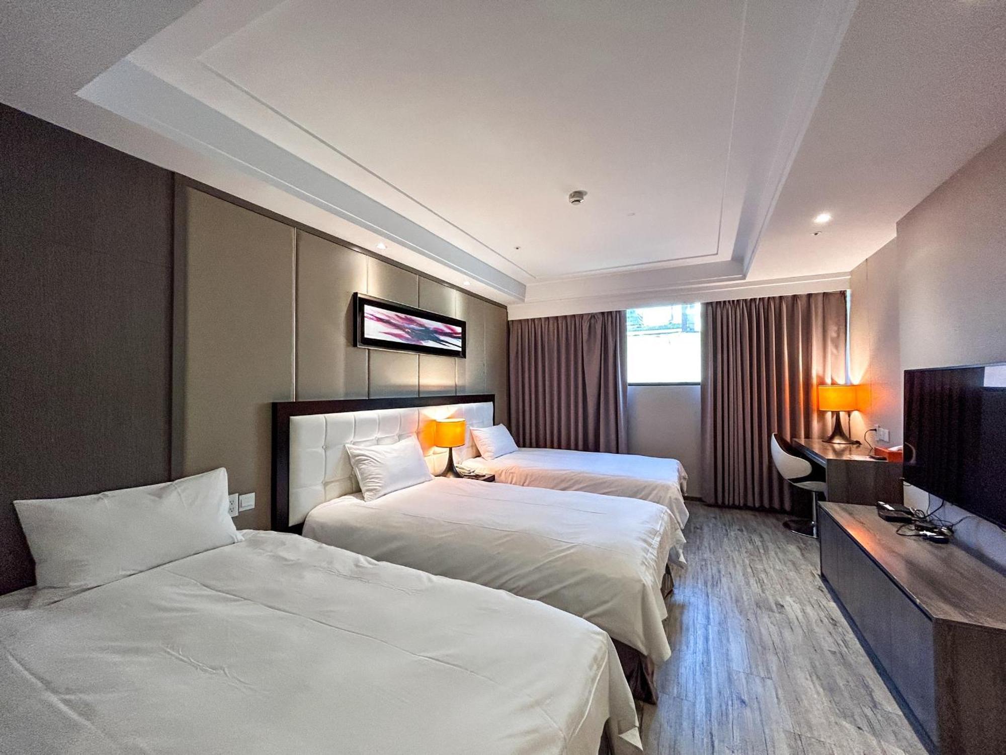 Royal Fine Hotel 카오슝 외부 사진